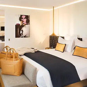 Hotel Marignan Champs-elysees, Paryż
